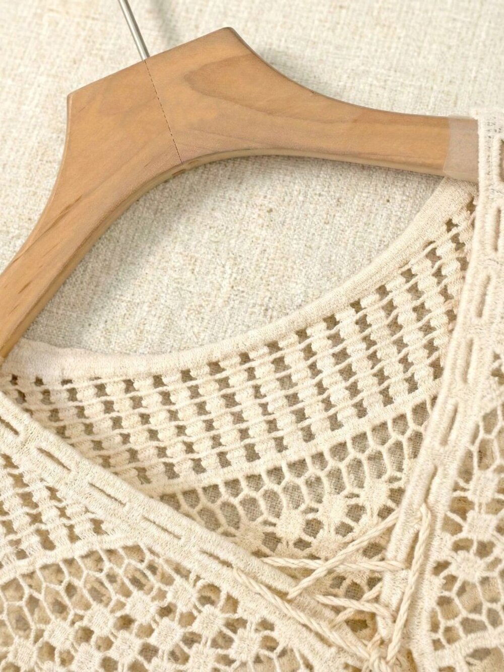 Apricot Casual Women's 3/4 Sleeve Crochet Lace V-Neck Ruffle Hem Cover Up - Picture 6 of 9